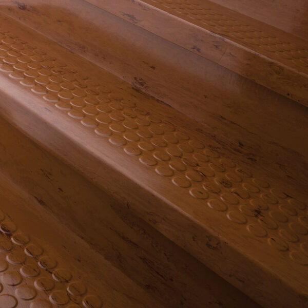 Distinct-Design-Stair-Treads-radial-marble